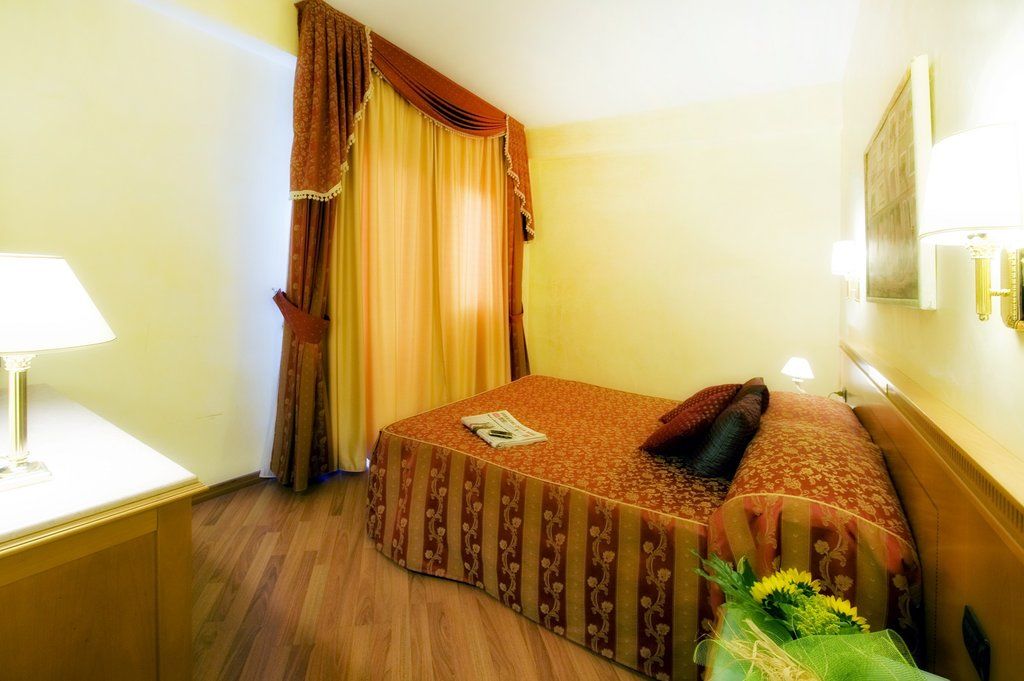 Hotel Bright Ρώμη Εξωτερικό φωτογραφία